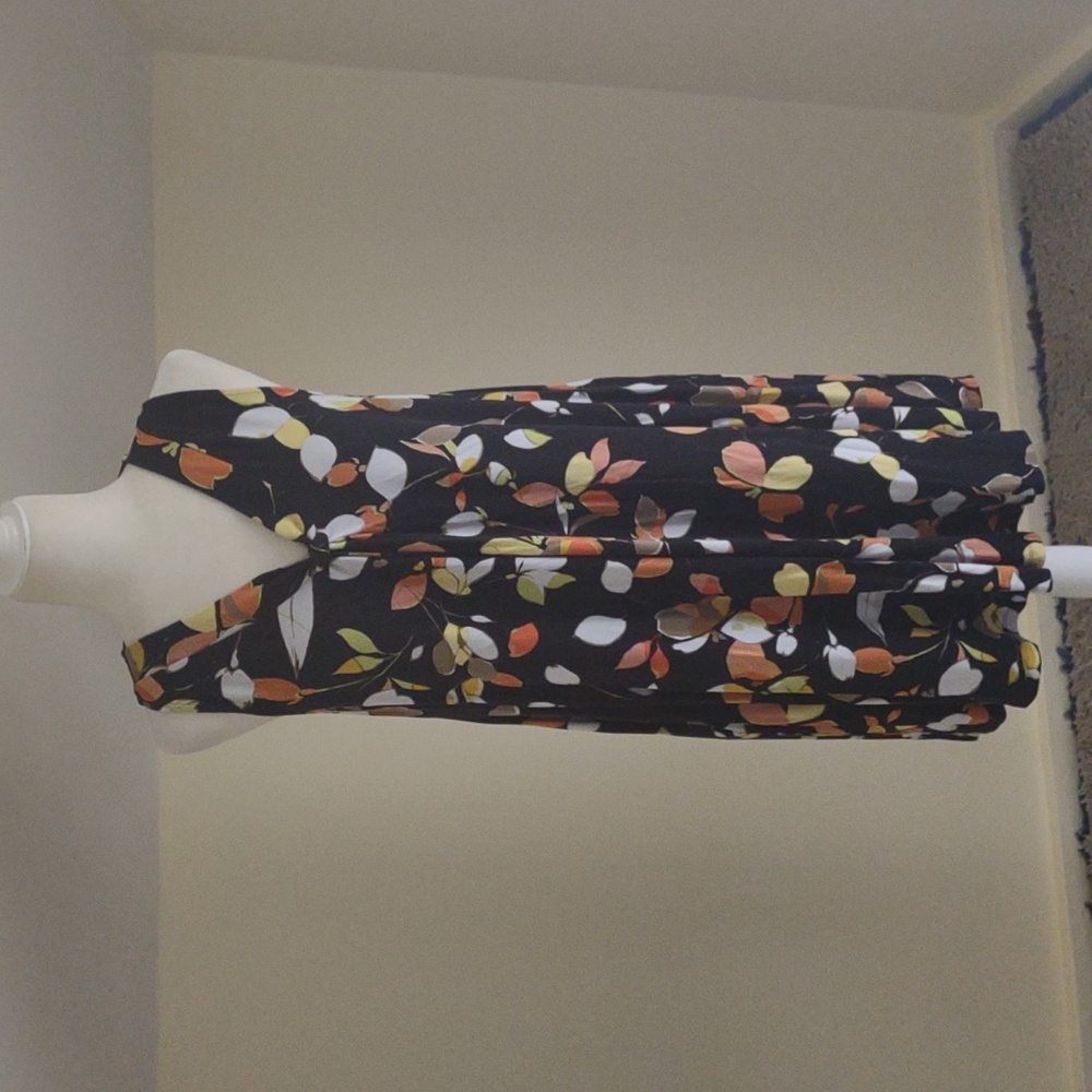 Tribal sleeveless dress Black with leaf pattern Size M